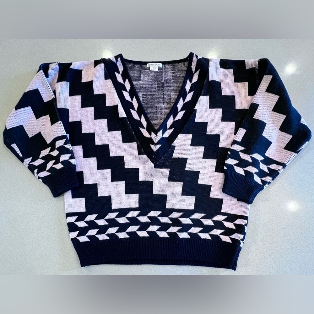 Esprit Sport V-Neck Oversized Boxy Sweater in Black Pink Wool Blend Small